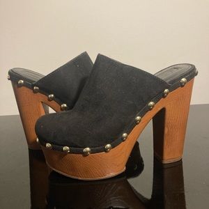 Studded suede clogs (mule heels)